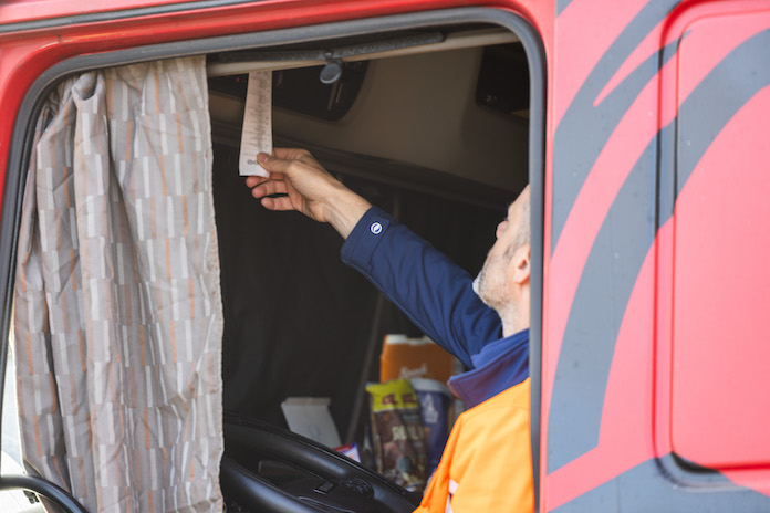 Horas extraordinarias en transporte: límites, prueba y reclamación