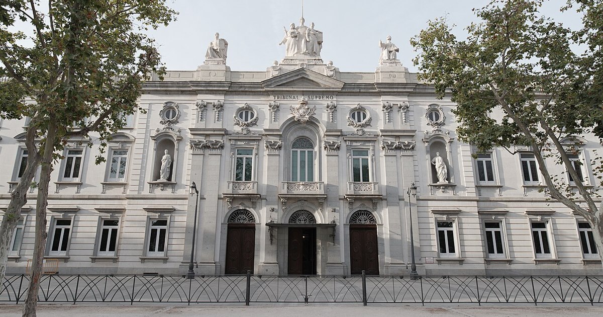 Tribunal Supremo sentencia permiso fuerza mayor familiar retribuido